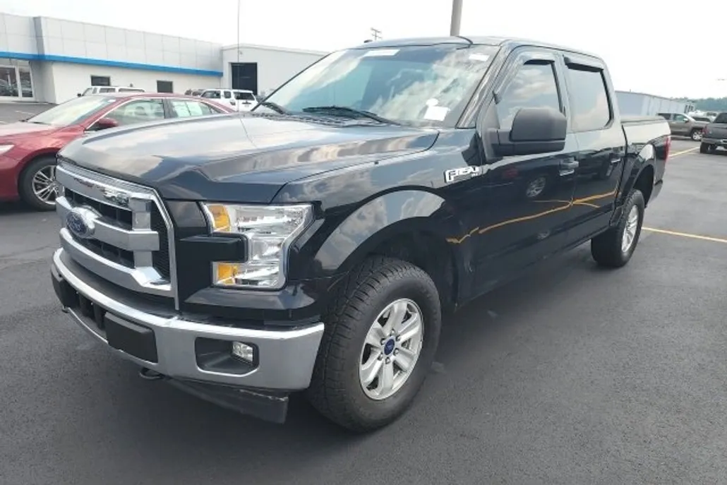 2017 Ford F-150 XL photo 1