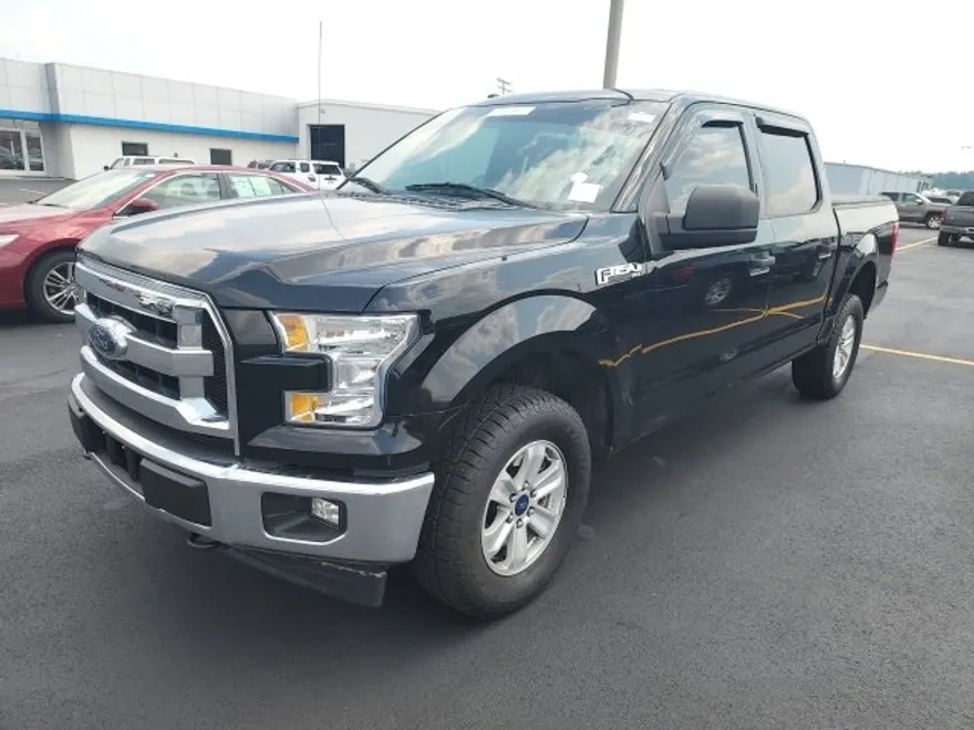 2017 Ford F-150 XL photo 1