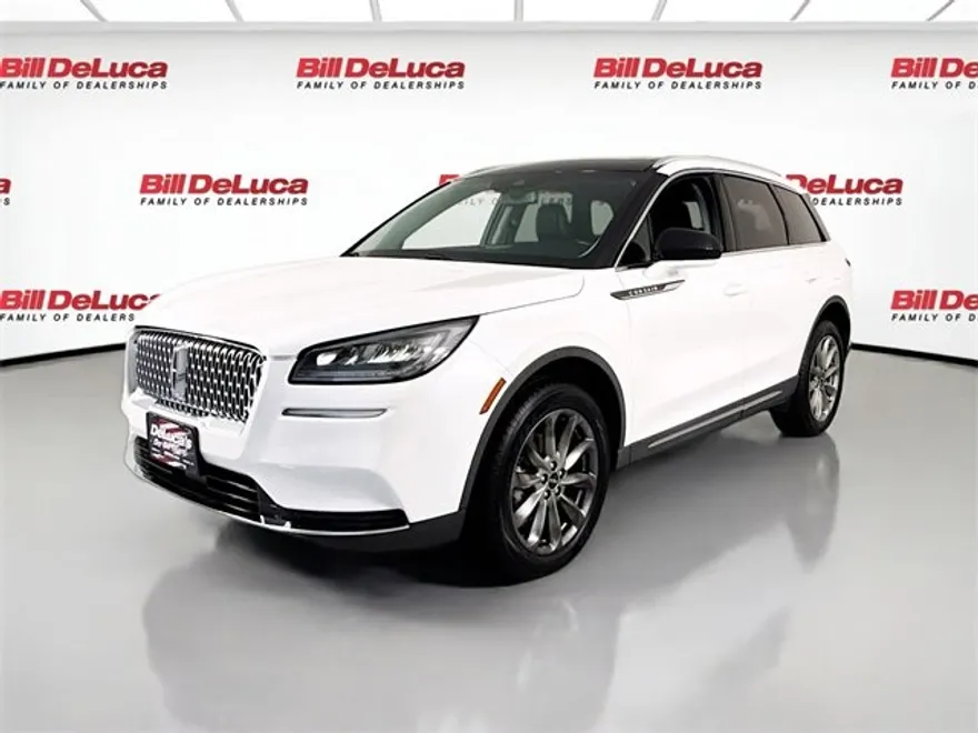 2021 Lincoln Corsair Standard photo 1