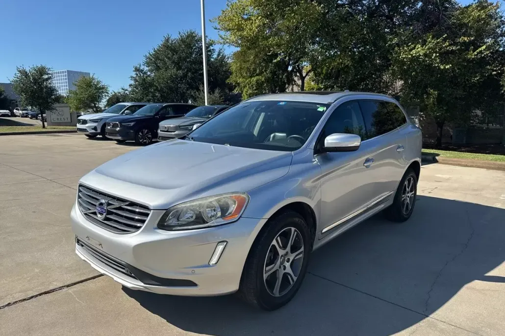 2014 Volvo XC60 T6 Premier Plus photo 1
