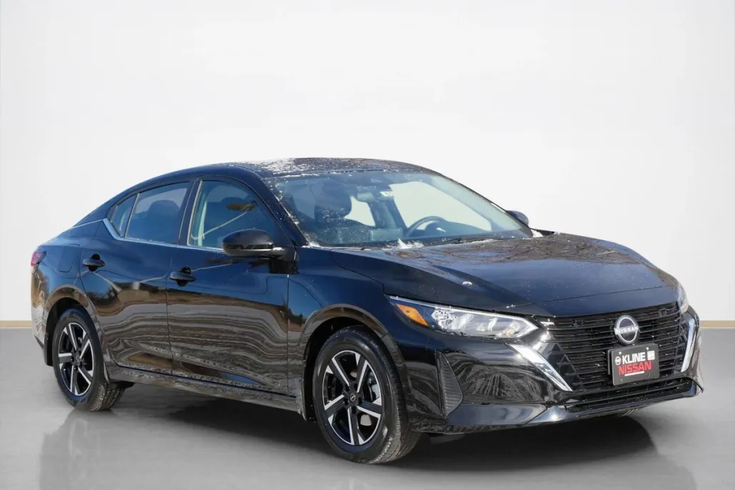 2025 Nissan Sentra SV photo 1