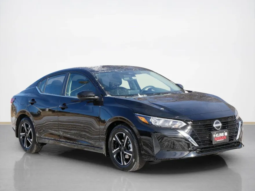 2025 Nissan Sentra SV photo 1