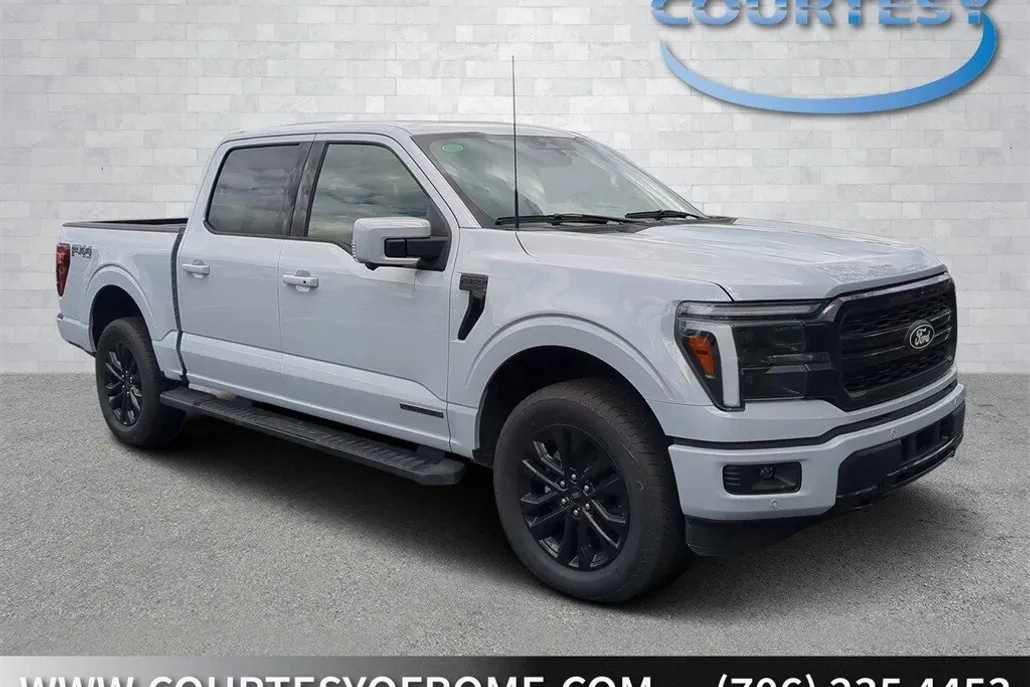 2025 Ford F-150 Lariat photo 1