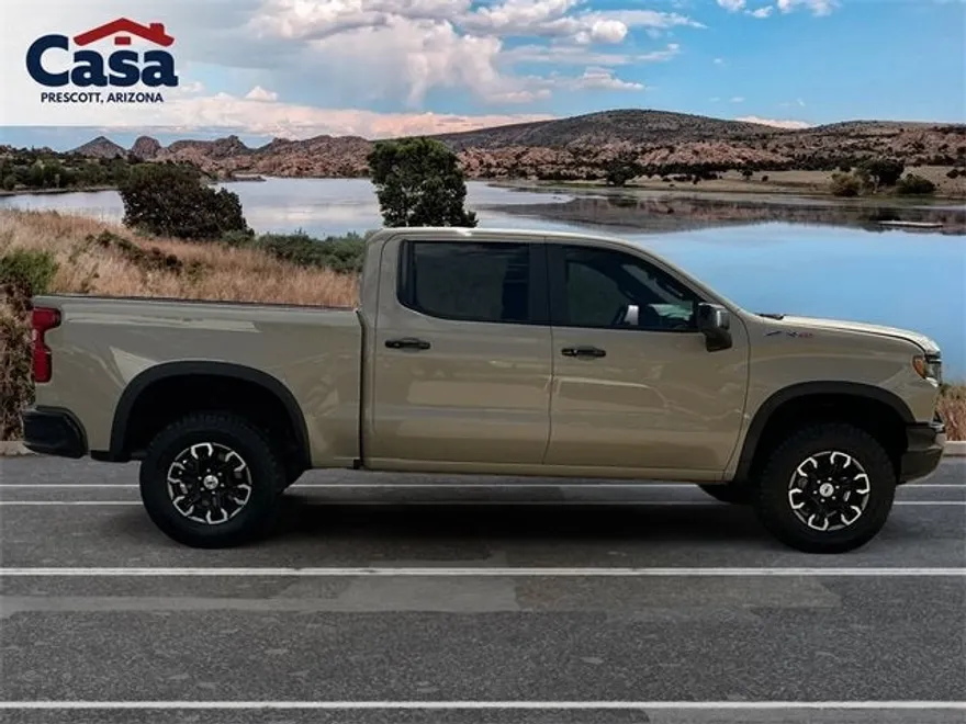 2022 Chevrolet Silverado 1500 ZR2 photo 1