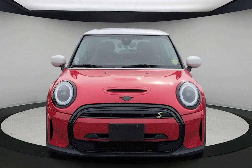 2023 Mini Cooper 2 Door Hardtop SE photo 1