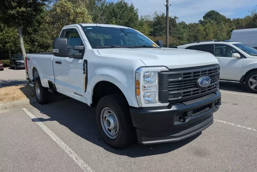 2025 Ford F-250 XL photo 1
