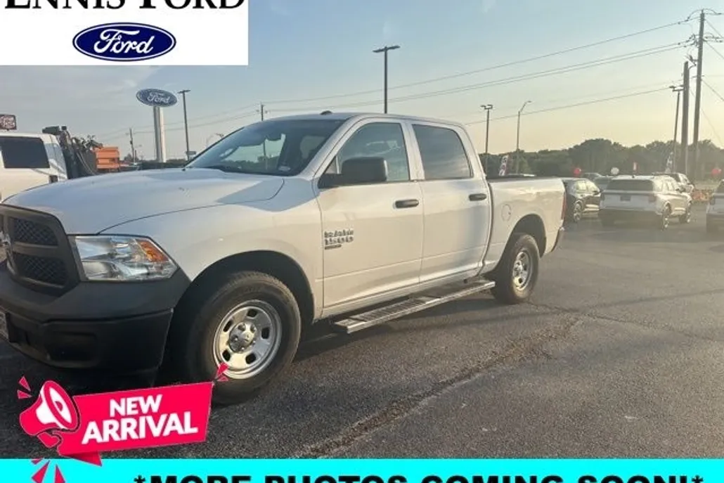 2019 Ram 1500 Classic Tradesman photo 1