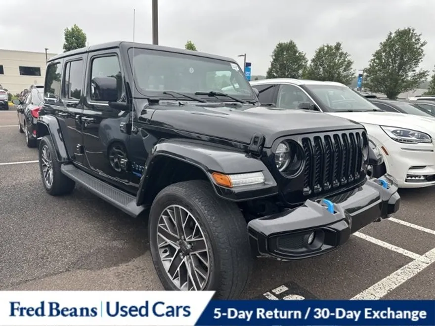 2022 Jeep Wrangler Unlimited Sahara High Altitude 4xe photo 1