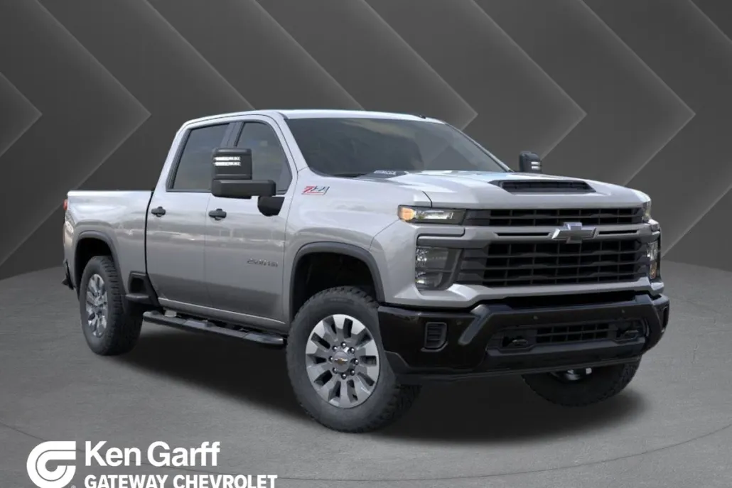2025 Chevrolet Silverado 2500HD Custom photo 1