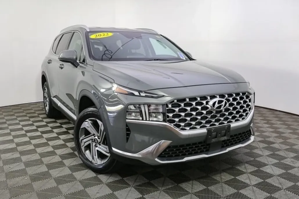 2022 Hyundai Santa Fe SEL photo 1