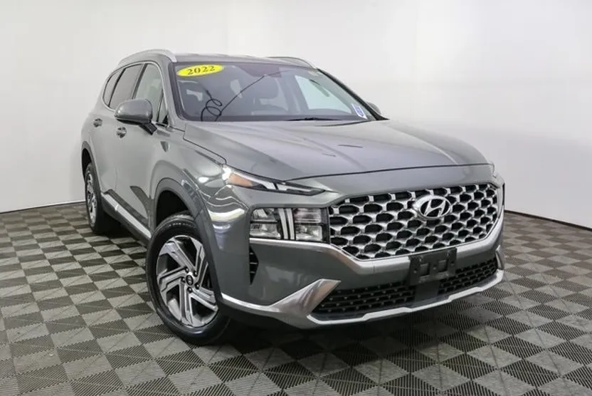 2022 Hyundai Santa Fe SEL photo 1