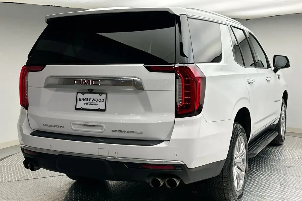 2022 Gmc Yukon Denali photo 1