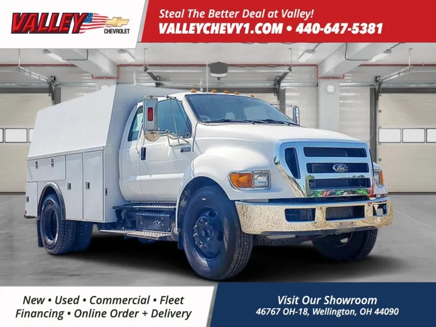2013 Ford F-650 SuperCab XL photo 1