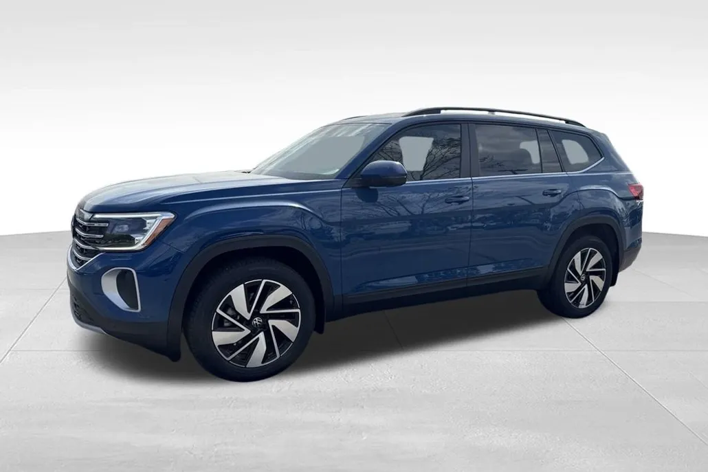 2025 Volkswagen Atlas SE Technology photo 1