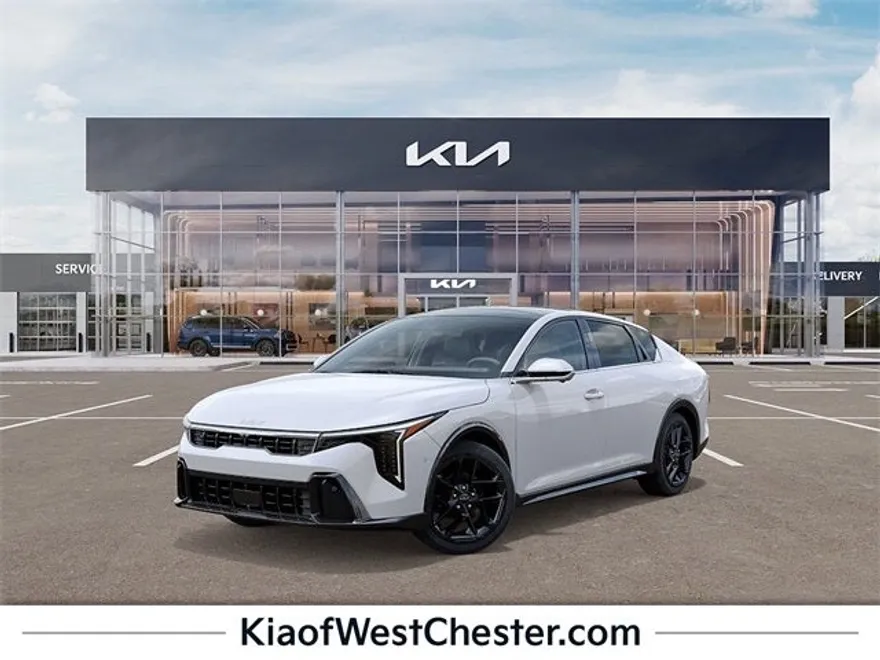 2025 Kia K4 GT-Line Turbo photo 1