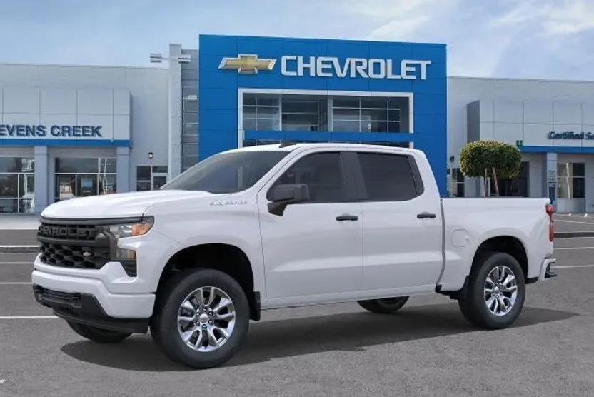 2026 Chevrolet Silverado 1500 Custom photo 1