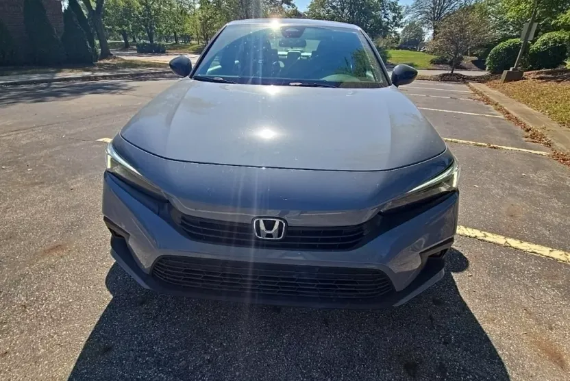 2024 Honda Civic Sport photo 1