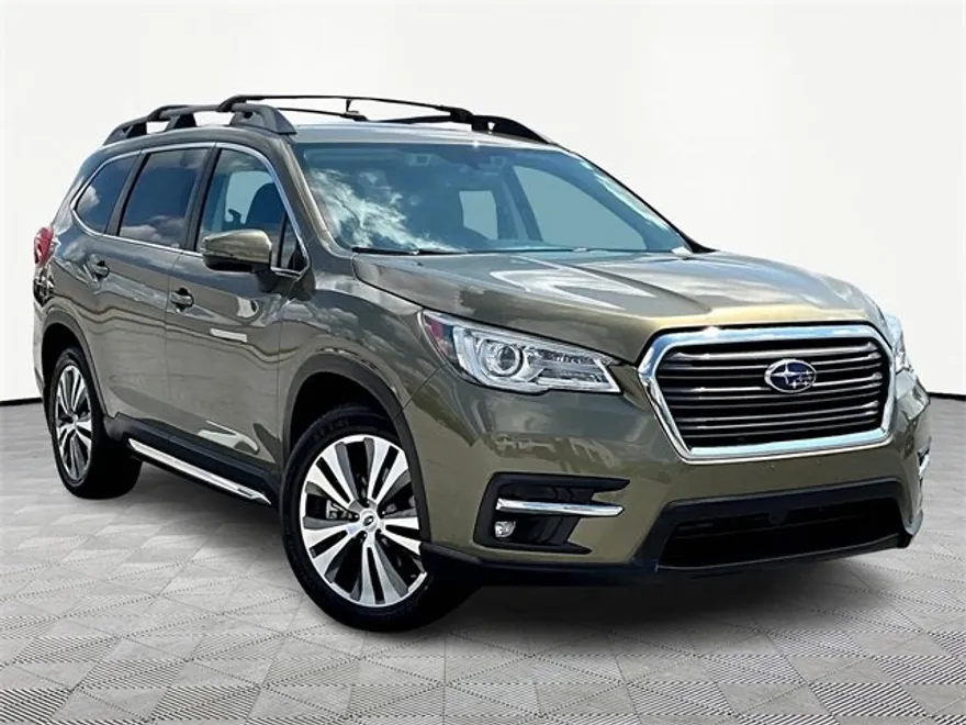 2022 Subaru Ascent Limited photo 1