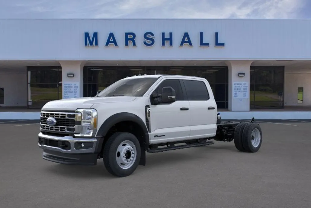 2026 Ford F-450 XL photo 1