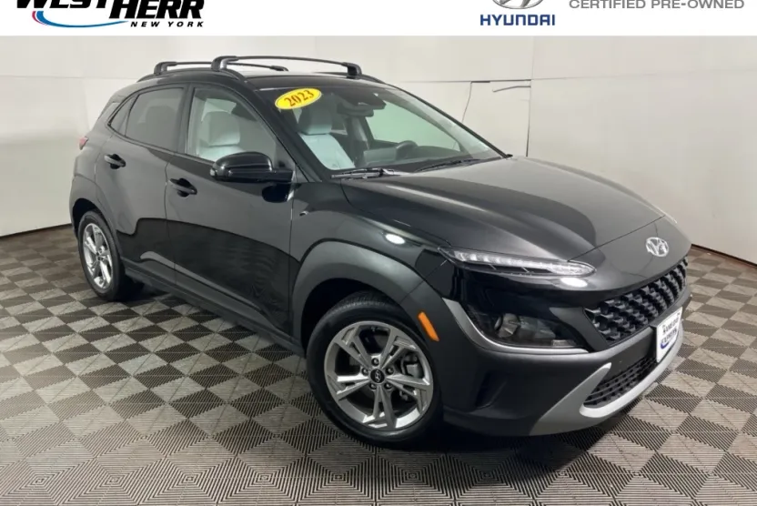2023 Hyundai Kona SEL photo 1