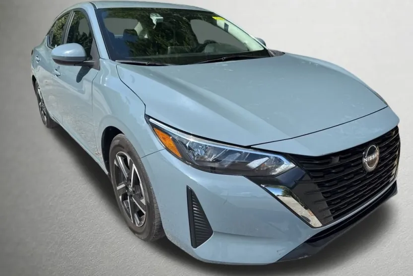 2024 Nissan Sentra SV photo 1