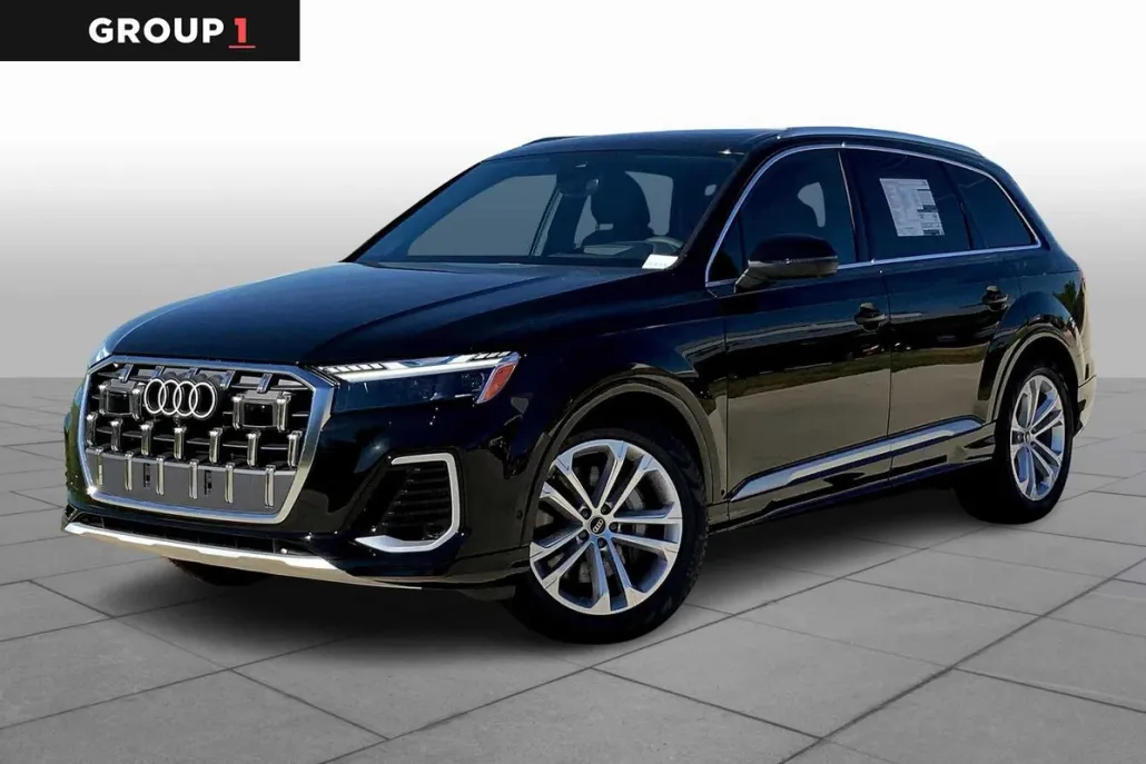 2025 Audi Q7 55 Prestige photo 1