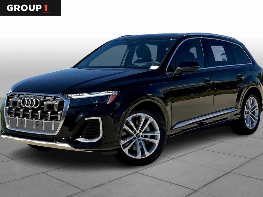 2025 Audi Q7 55 Prestige photo 1
