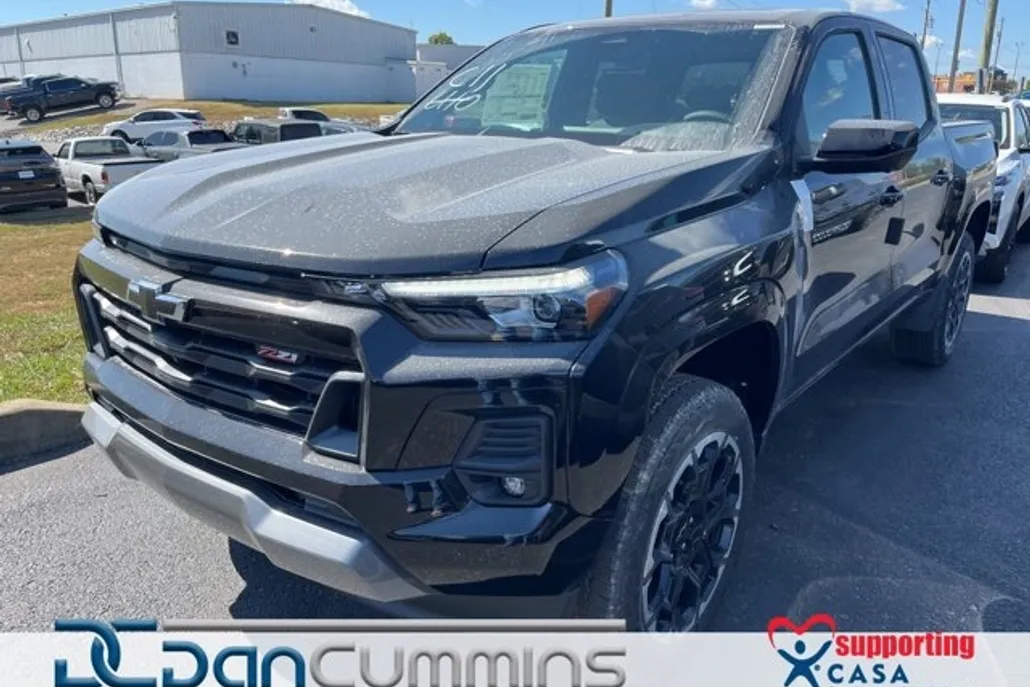 2026 Chevrolet Colorado Z71 photo 1