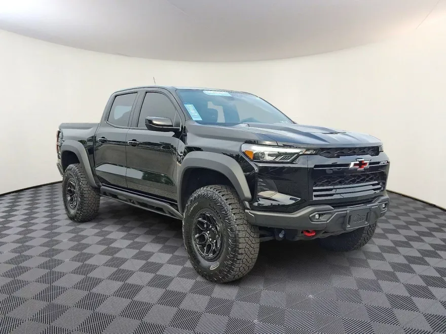 2024 Chevrolet Colorado ZR2 photo 1