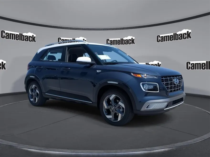 2025 Hyundai Venue Limited photo 1