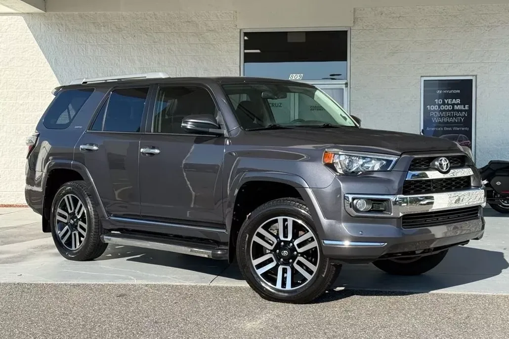 2018 Toyota 4Runner Limited photo 1