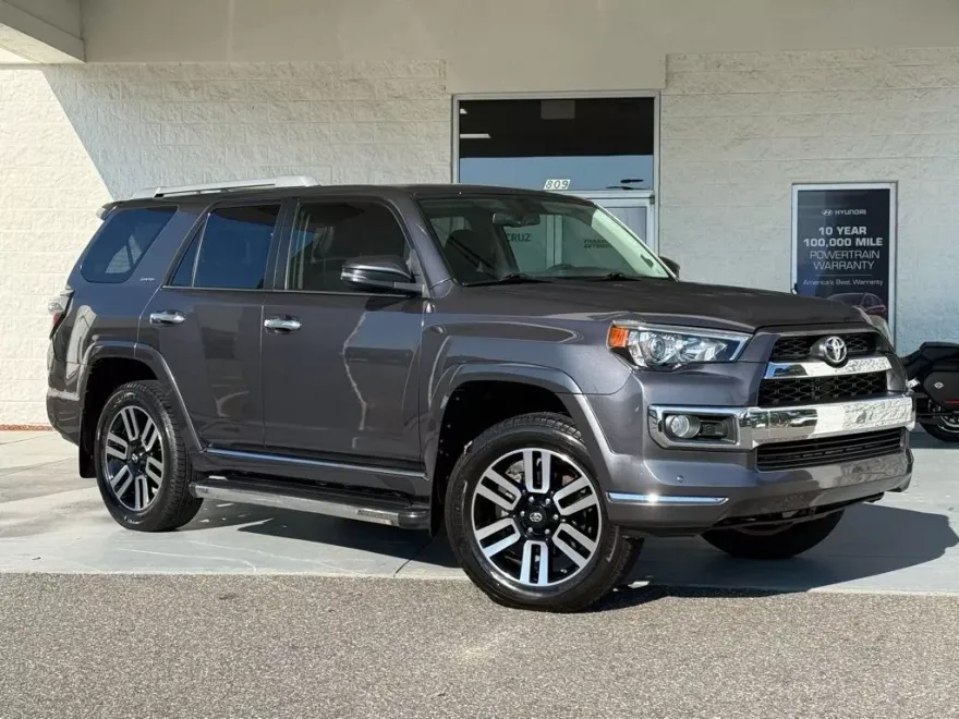2018 Toyota 4Runner Limited photo 1