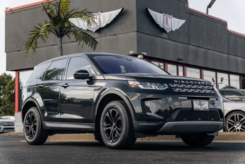 2020 Land Rover Discovery Sport S photo 1