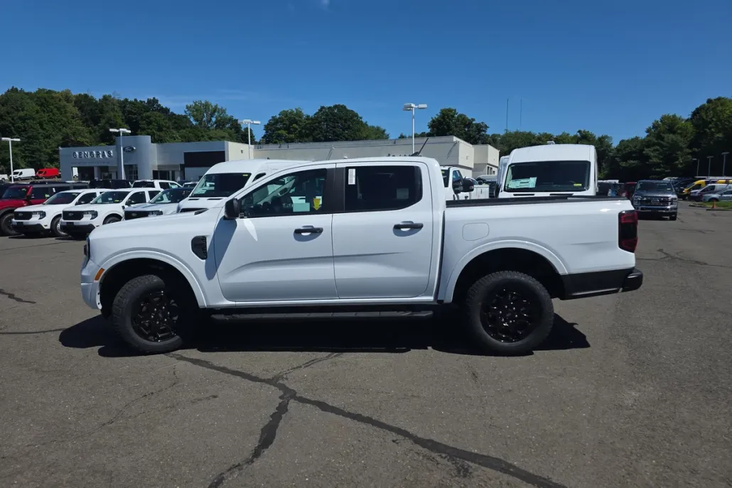 2025 Ford Ranger XLT photo 1