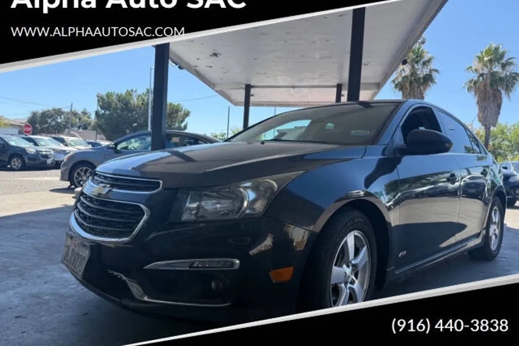 2015 Chevrolet Cruze photo 1