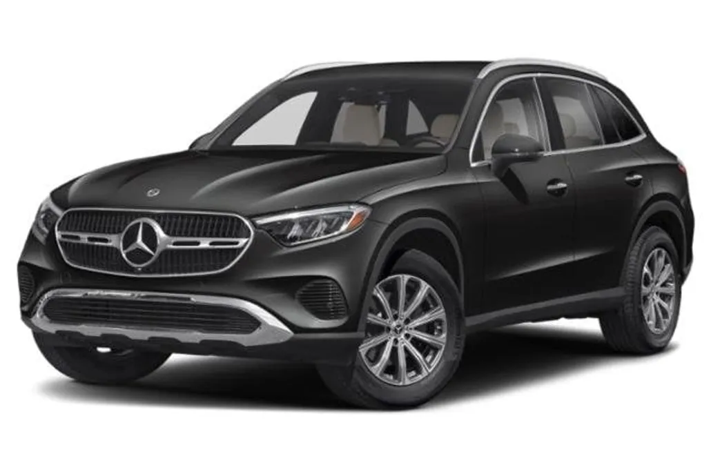 2025 Mercedes Benz GLC 300 4MATIC photo 1