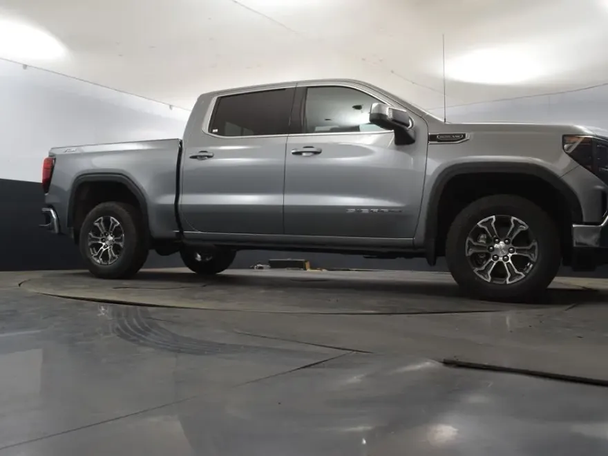 2025 Gmc Sierra 1500 SLE photo 37