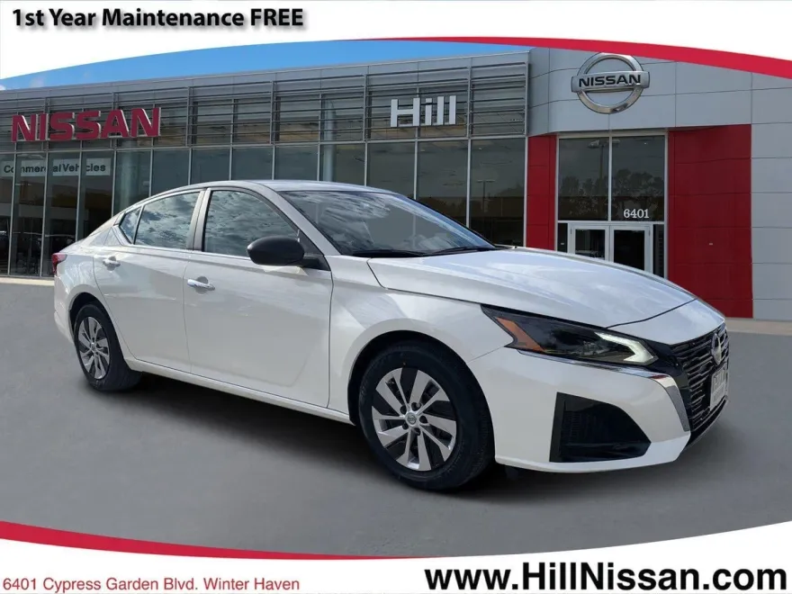 2025 Nissan Altima S photo 1