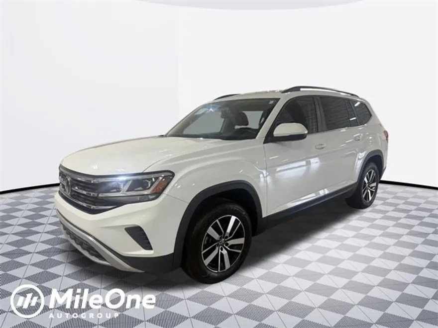 2022 Volkswagen Atlas SE photo 1