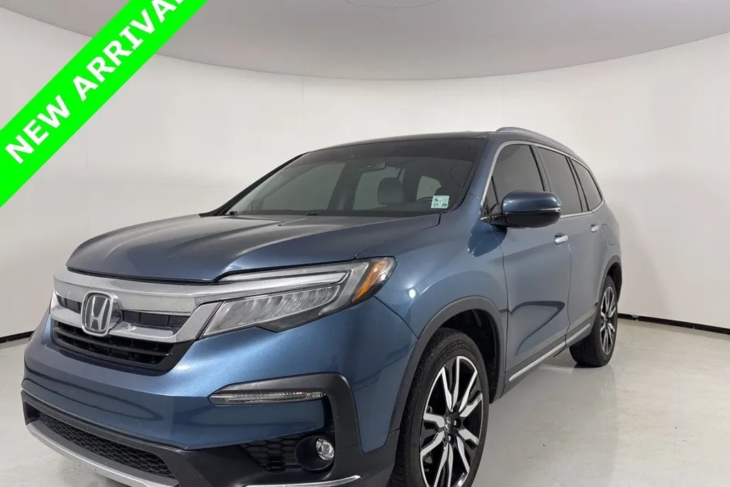 2019 Honda Pilot Touring photo 1
