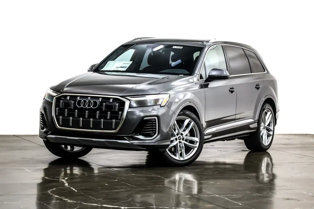 2025 Audi Q7 Premium Plus photo 1