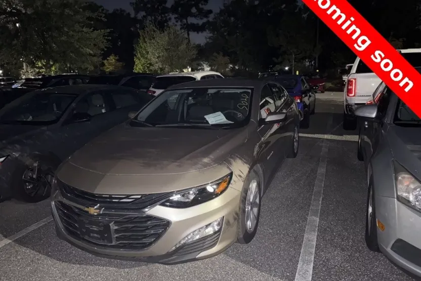 2024 Chevrolet Malibu 1LT photo 1