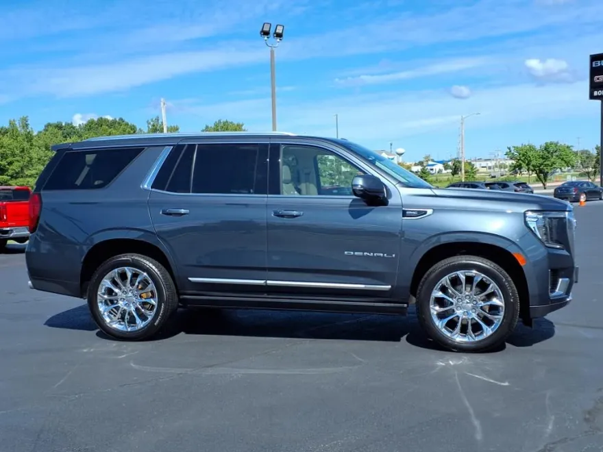 2021 Gmc Yukon Denali photo 1