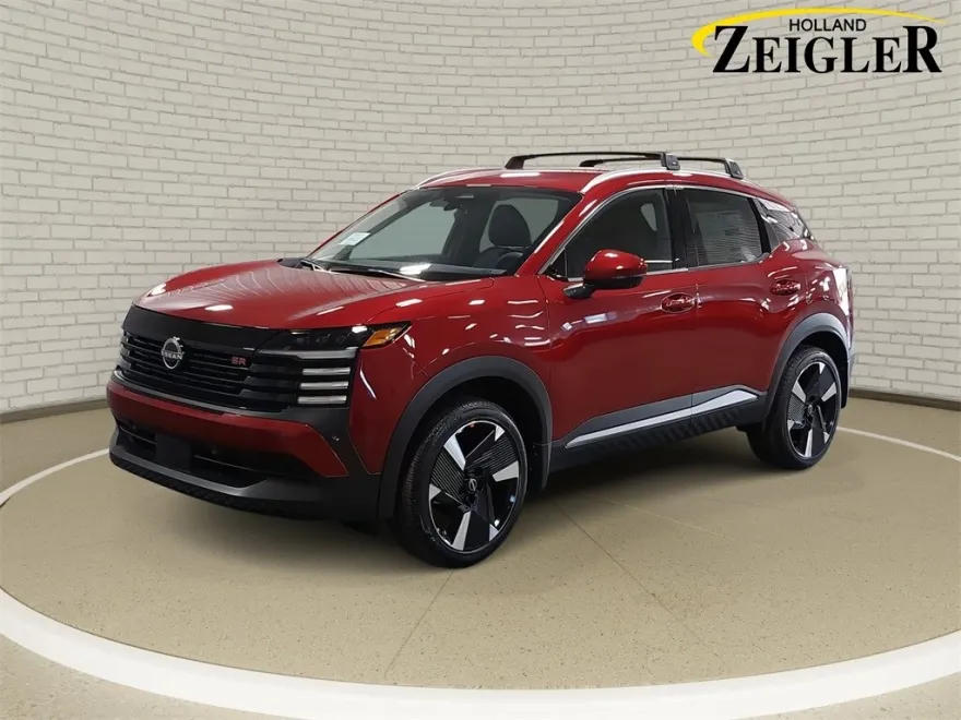 2025 Nissan Kicks SR photo 1