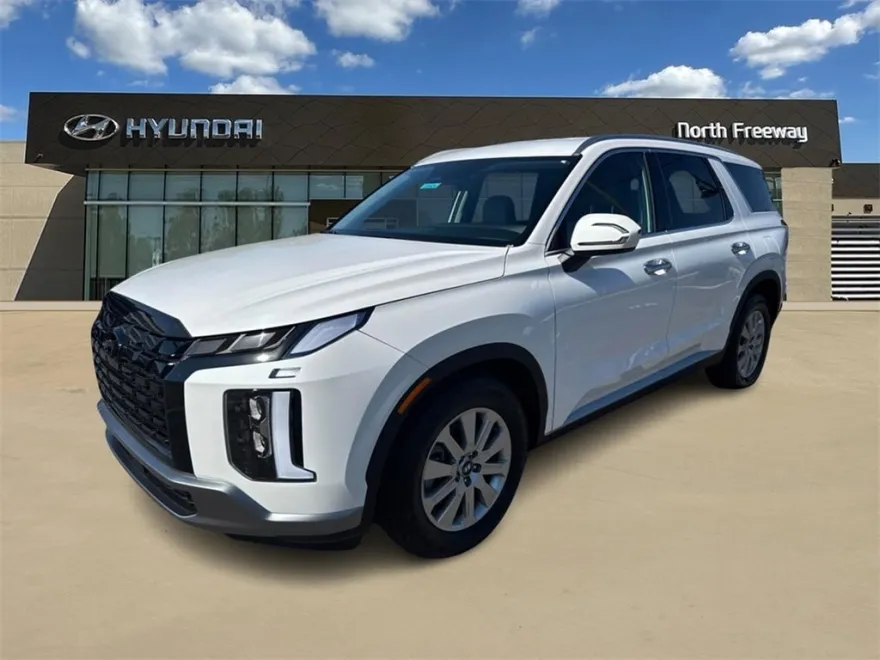 2025 Hyundai Palisade SEL photo 1
