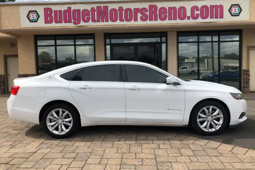 2017 Chevrolet Impala 1LT photo 1