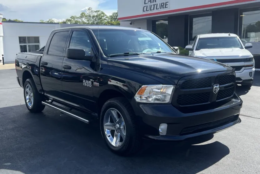 2016 Ram 1500 Express photo 1