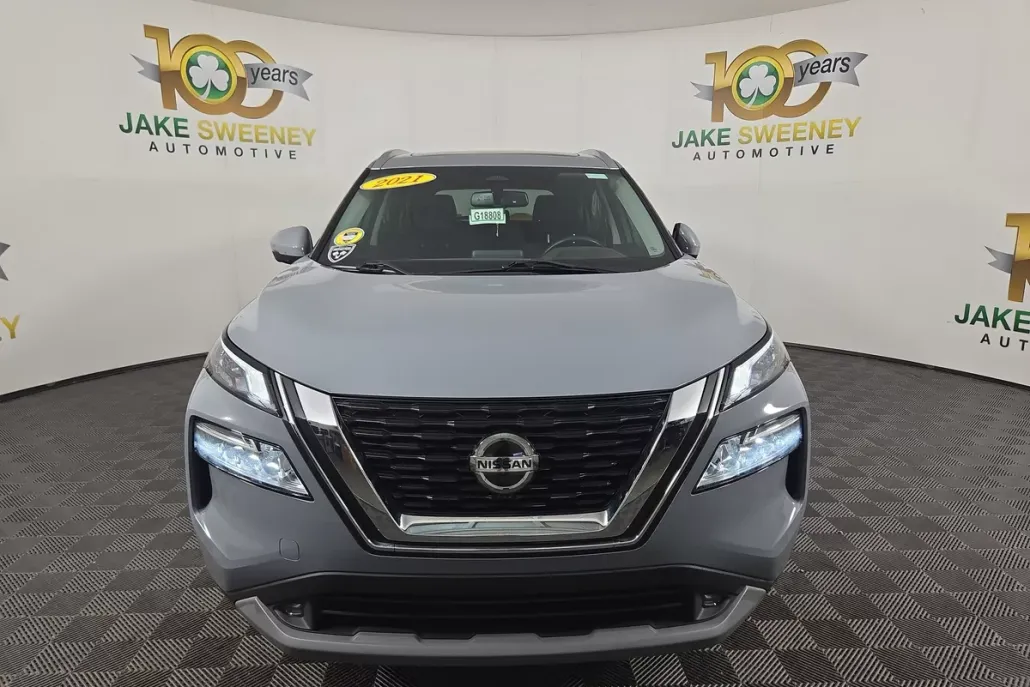 2021 Nissan Rogue SL photo 1