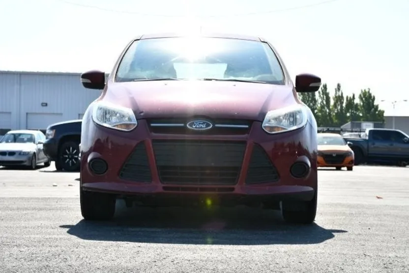 2014 Ford Focus SE photo 1