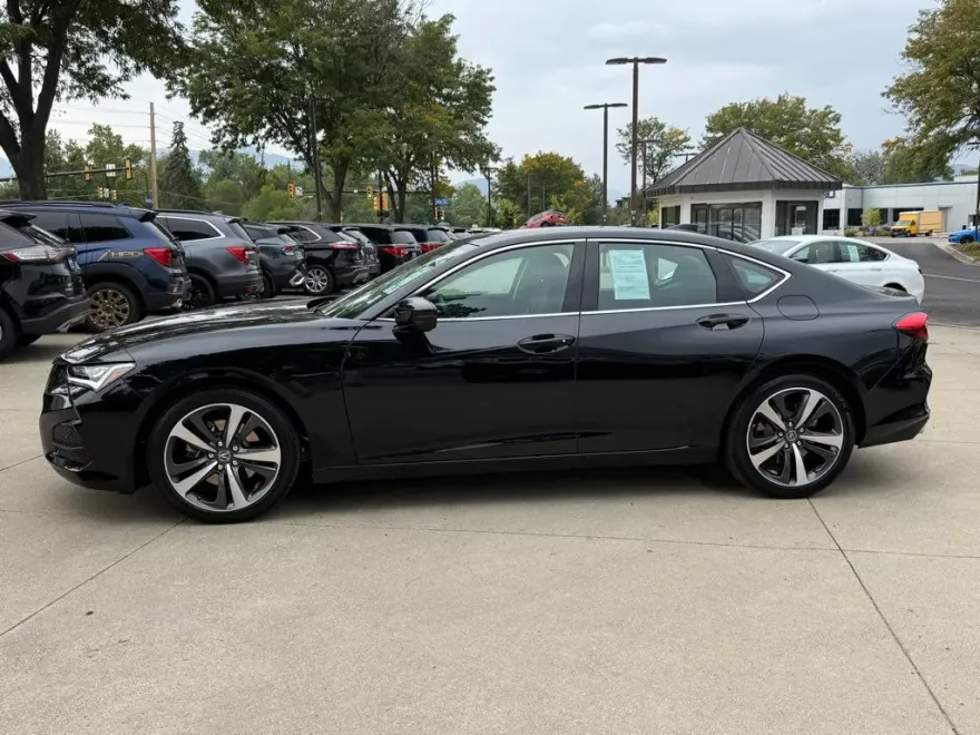 2025 Acura TLX Technology photo 1